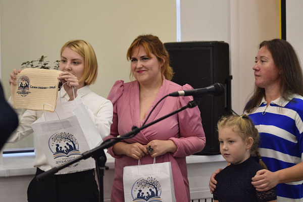 В Заельцовском районе открылась модельная библиотека им. Зои Космодемьянской